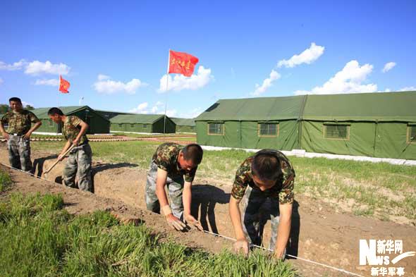 Военный лагерь после шторма 