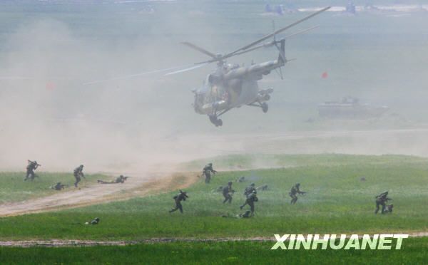 Начальники генштабов Китая и России посетили совместные военные учения «Мирная миссия - 2009» 5