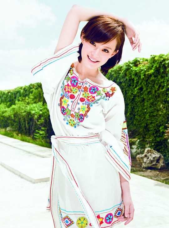 Красавица Сунь Ли на обложке модного журнала