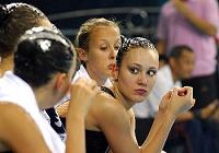 Красивые русские девушки на состязаниях по водным видам спорта в рамках Китайско-российских молодежных игр-2009