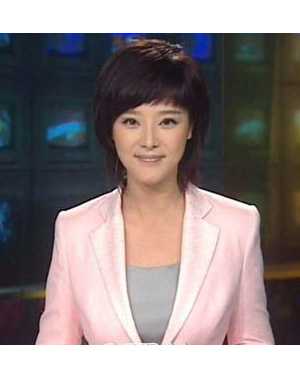 Ху Де - самая красивая телеведущая Центрального телевидения Китая