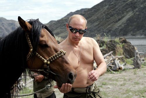 Путин наслаждается приятным отпуском 