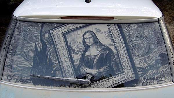 Удивительные картины из пыли на окнах машин