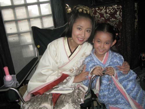 Линь Синьжу и Линь Мяокэ играют роли матери и дочки в новом телесериале 2