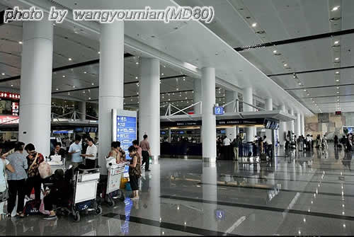 В Пекинском аэропорту 'Шоуду' принимают усиленные меры для обеспечения безопасности во время Национального праздника