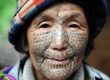 Татуировки на лицах женщин таинственной нациоанльности дулун Китая