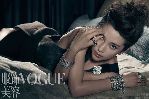 Ли Бинбин в новых снимках для модного журнала «Vogue»