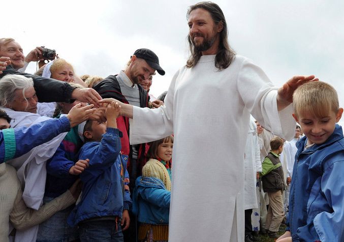 В Сибири появился «Иисус Христос», за которым последовали тысячи людей