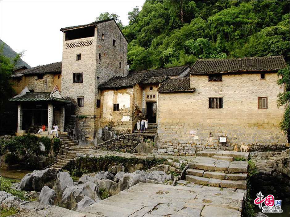 Поселок Хуаняо - первый древний поселок в Гуанси-Чжуанском автономном районе 