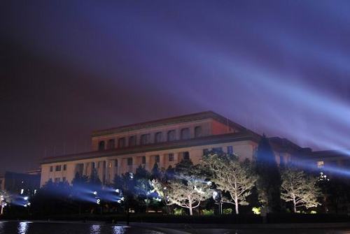 Состоялось пробное включение системы подсветки Государственного музея Китая
