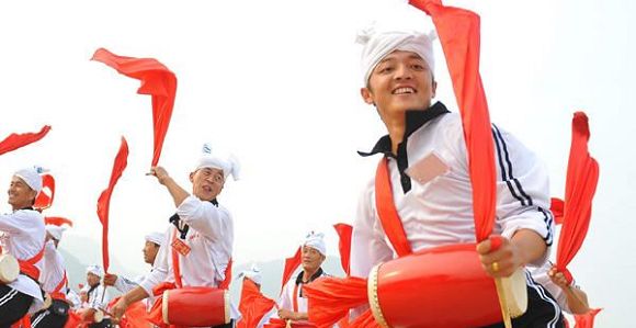 Завершена основная подготовка к массовому шествию в рамках парада в честь 60-летия образования КНР