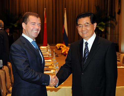 Председатель КНР Ху Цзиньтао встретился с президентом РФ Д. Медведевым 