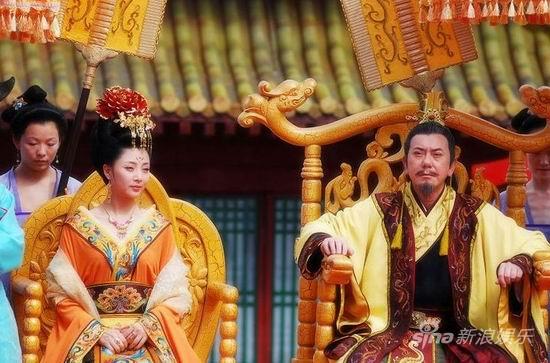 Кадры с актрисой Инь Тао из телесериала «Танская наложница Ян Юйхуань» 