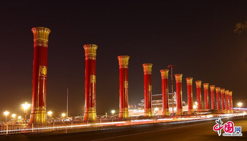 В Пекине состоялось пробное включение системы подсветки в преддверии 60-летия КНР