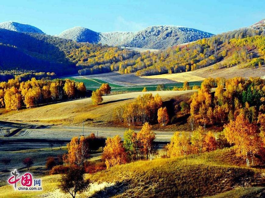 Чарующие осенние пейзажи в степи Башан провинции Хэбэй