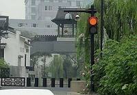 В городе Ханчжоу провинции Чжэцзян появились светофоры на реке