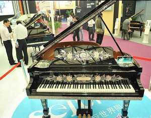 Открылась Шанхайская международная выставка музыкальных инструментов