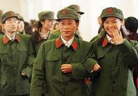 Пекин сыграл красную коллективную свадьбу