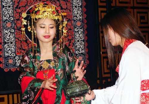 Традиционная китайская свадьба в Пекине 