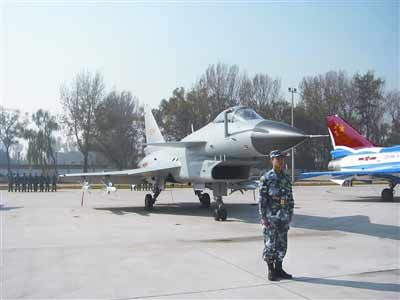 Выставлена техника ВВС, самостоятельно разработанная и произведенная Китаем 2