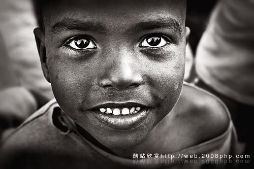 Милые улыбки африканских детишек3