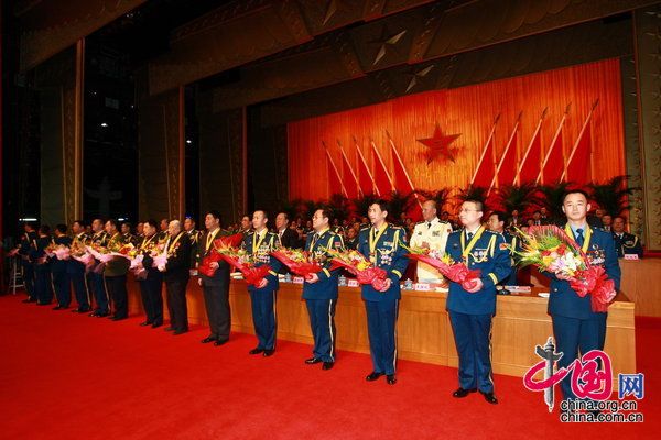 В Пекине состоялось собрание, посвященное празднованию 60-летия со дня образования ВВС НОАК 3