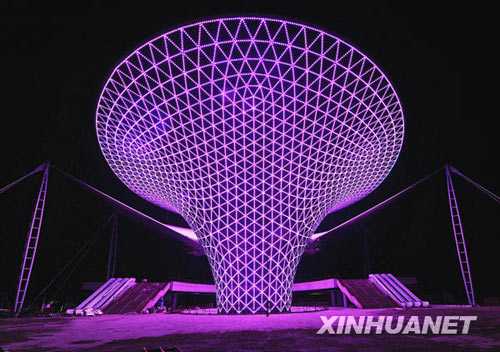 Состоялось пробное включение ночной системы освещения павильонов ЭКСПО-2010 в Шанхае 
