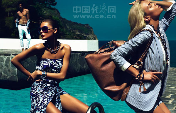 Новая коллекция одежды и аксессуаров весенне-летнего сезона 2010 года от бренда «GUCCI»1