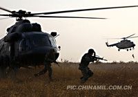 Начались военные учения «Объединение-2009» с боевой стрельбой