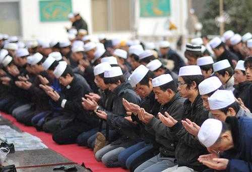 Китайские мусульмане отмечают Курбан-байрам 