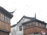 Сказочная улица Пинцзянлу в городе Сучжоу: наполовину из стен, наполовину из воды 
