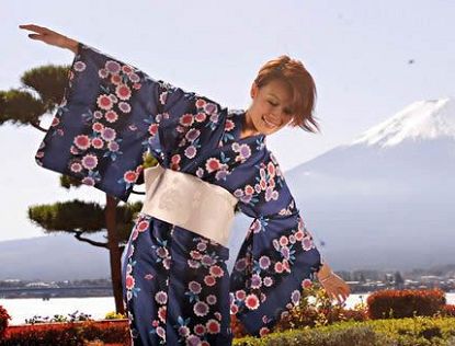 Жун Цзуэр приняла участие в рекламных съемках в Японии
