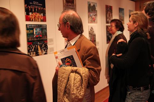 В Лиссабоне состоялась фотовыставка, посвященная 10-й годовщине возвращения ОАР Аомэнь в лоно Родины 