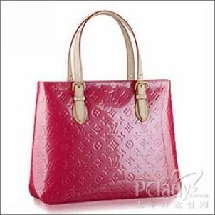 Шесть модных розовых сумок для женщин4