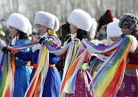 Прекрасные выступления на фестивале «Надам» в городе Хулунбуир Внутренней Монголии
