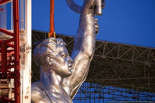 Известная скульптура времен СССР вновь появилась в Москве