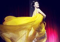 Танцующая красотка Чжан Сюань