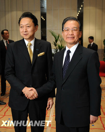 Вэнь Цзябао встретился с главами правительств Великобритании, Германии и Японии