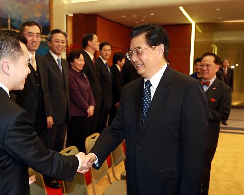 Председатель КНР Ху Цзиньтао в Аомэне встретился с главой администрации САР Сянган