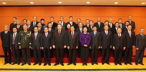 Срочно: встреча Ху Цзиньтао с новыми руководителями административных, законодательных и судебных органов САР Аомэнь