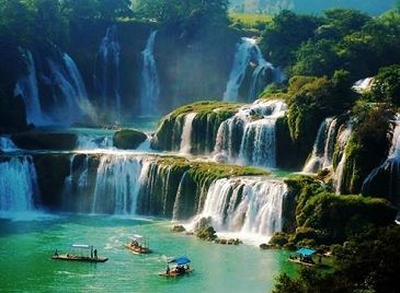 Самые впечатляющие величественные водопады в Китае