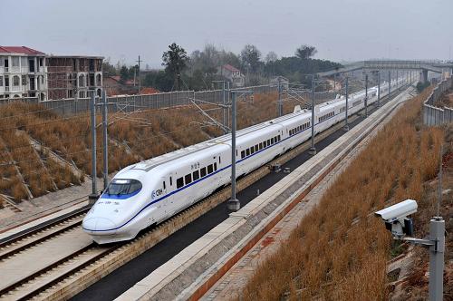 Открыто движение по самой протяженной в мире высокоскоростной железнодорожной магистрали Ухань-Гуанчжоу9