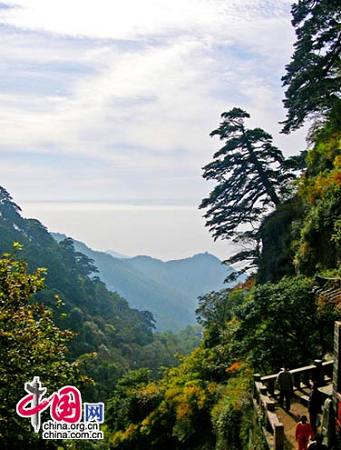 Очаровательные пейзажи гор Тайшань в провинции Шаньдун