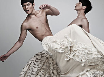 Произведения высокой моды от известных китайских дизайнеров сезона весна-лето 2010 года 5