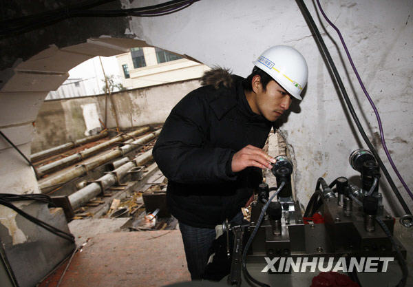 В целях популяризации ЭКСПО-2010 в Шанхае будет перемещено столетнее здание