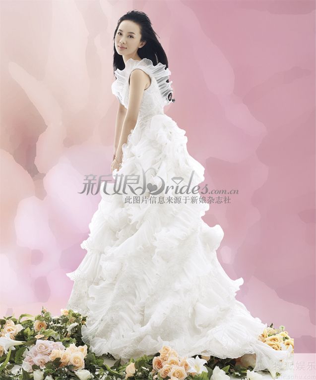 Хо Сыянь в свадебных снимках