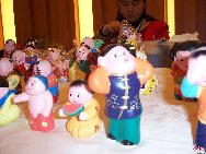 В первой половине дня 7 февраля 2010 г. было проведено 20-е мероприятие культурных развлечений в Доме культуры района Дунчэн Пекина.