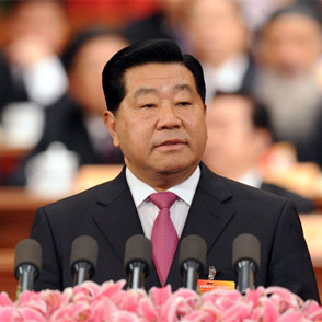 全国政协主席贾庆林向大会作工作报告