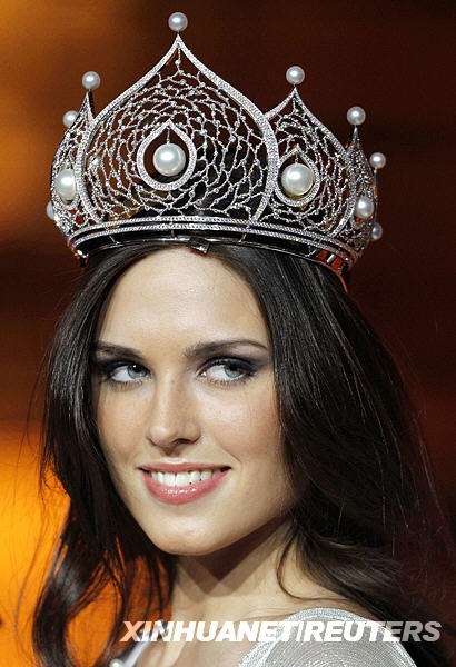 18-летняя Ирина Антоненко стала победительньницей конкурса «Мисс Россия-2010» 