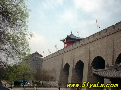 Древние стены города Сиань
